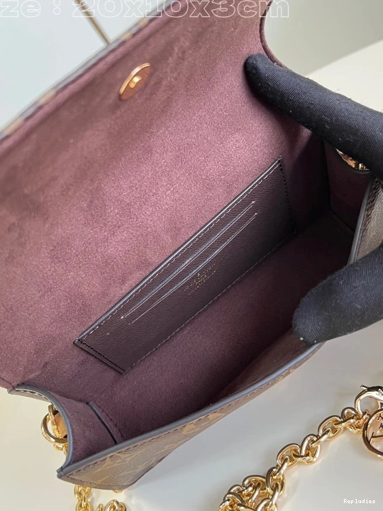 Cheap Wallet LOUIS Chain VUITTON Lily On 0729